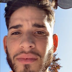 Meet your Posher, Sebastian